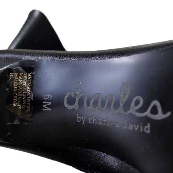 Charles David Palisade Black High Heeled Bootie - Picture 4 of 4